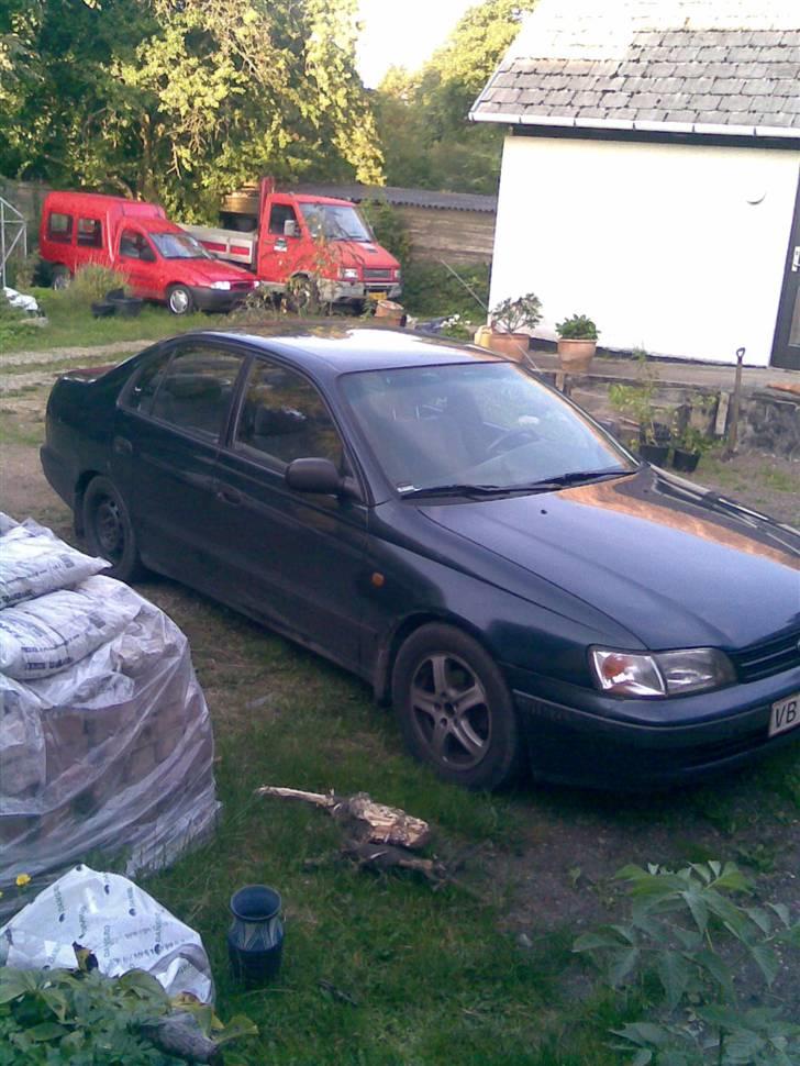 Toyota carina e billede 7