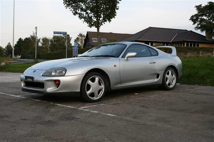 Toyota Supra MK iv N/A *SOLGT* billede 3