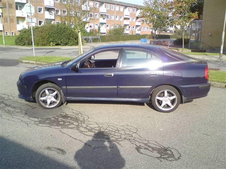 Mitsubishi carisma billede 3