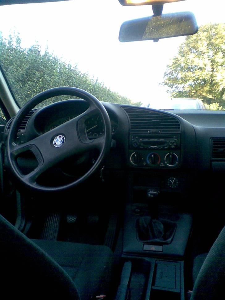 BMW E36 SOLGT!! billede 8