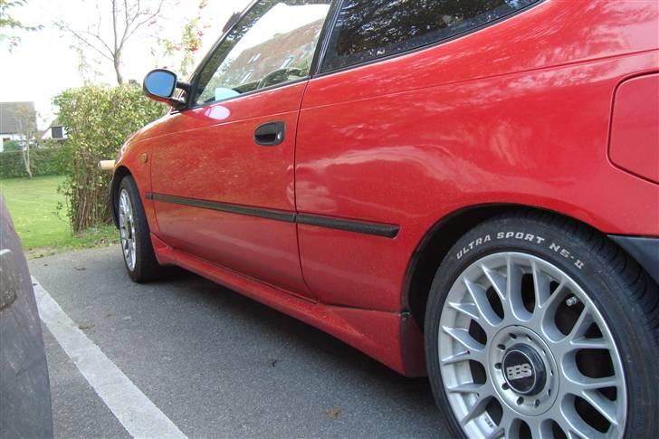 Toyota corolla 1.3 xli SOLGT billede 4