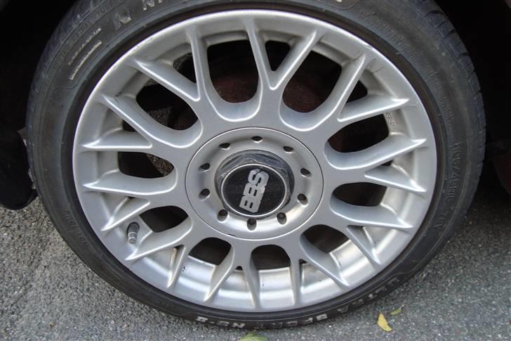 Toyota corolla 1.3 xli SOLGT billede 6