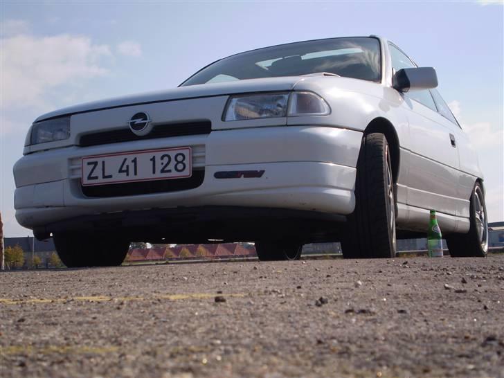 Opel astra GSI 16V SOLGT - Frø perspektiv billede 6