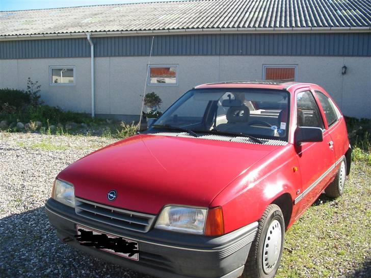 Opel kadett E (solgt) billede 1