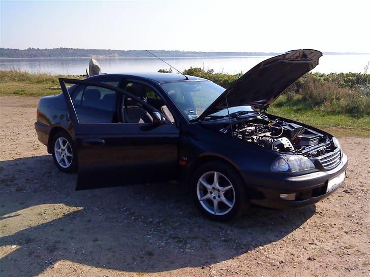 Toyota Avensis *The Black Pearl* billede 1