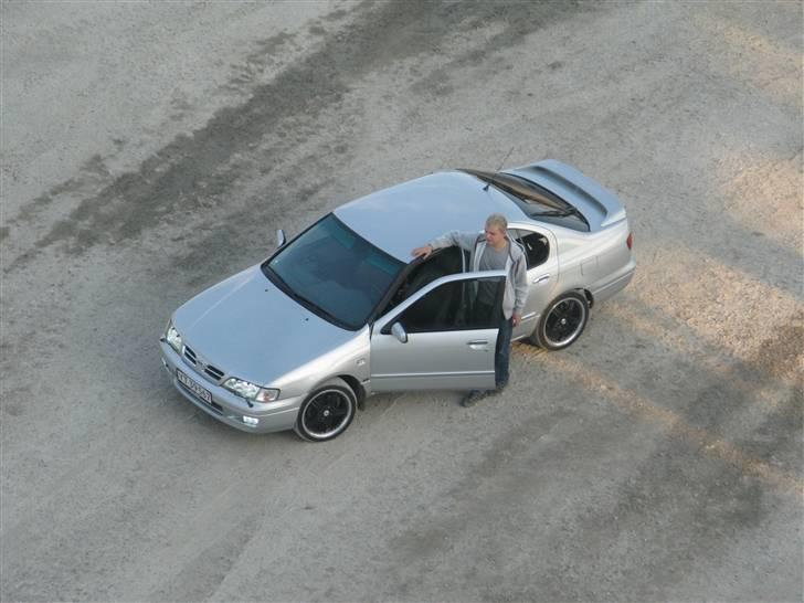 Nissan Primera 2.0I SE+ _-Solgt-_ - Billede af bilen, og ejeren..  billede 10