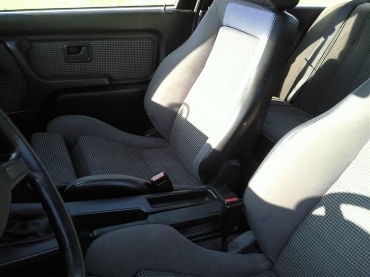 BMW E30 320I 2D - Min Recaro kabine.. :D billede 10