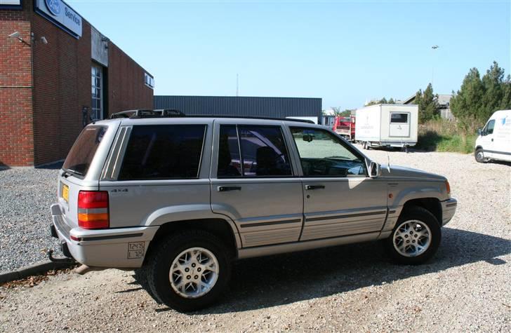 Jeep Grand Cherokee V8 (SOLGT) billede 5