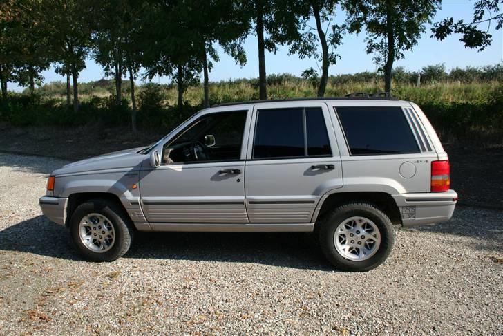 Jeep Grand Cherokee V8 (SOLGT) billede 8