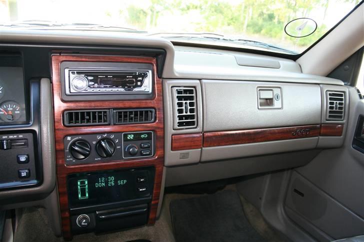 Jeep Grand Cherokee V8 (SOLGT) billede 16