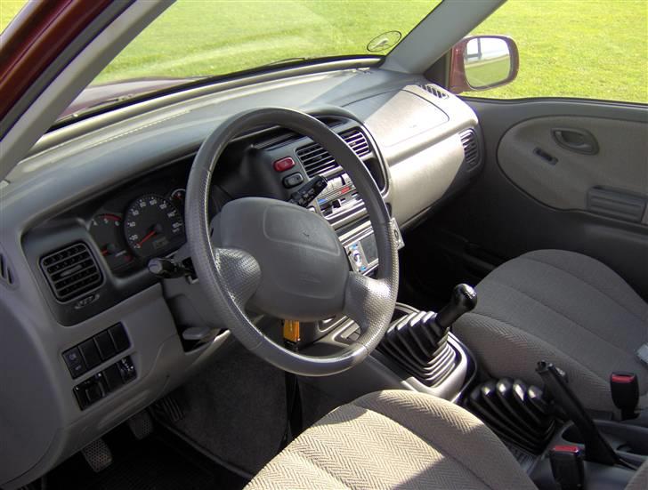 Suzuki Grand Vitara - solgt billede 7