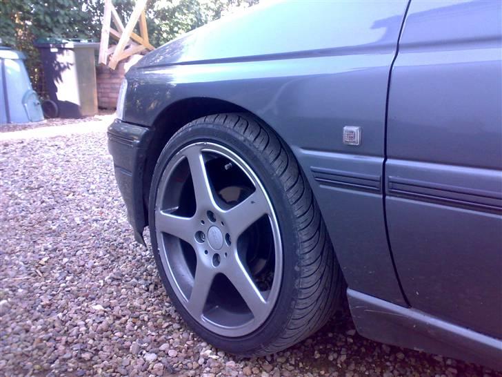 Ford Ecsort 1,8I 16v dOcH **solgt** billede 4