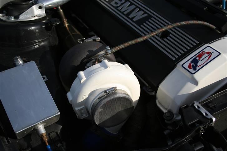 BMW e21 2,5L Turbo SOLGT billede 8