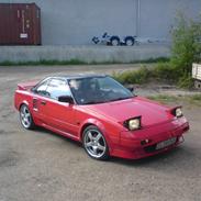 Toyota mr2
