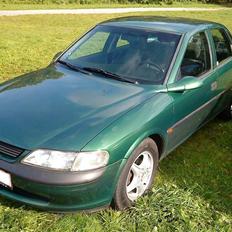 Opel vectra (DØD)