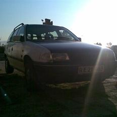 Opel astra f SE