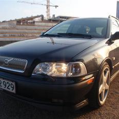 Volvo V40 T4