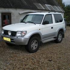 Toyota Landcruiser GX 90