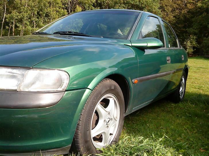 Opel vectra (DØD) billede 1