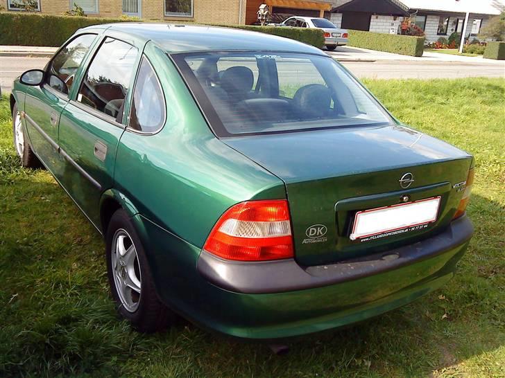 Opel vectra (DØD) billede 5
