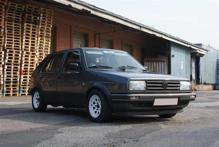 VW Golf 2 (solgt) billede 2