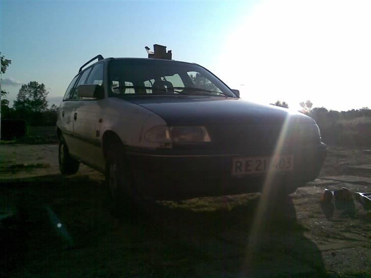 Opel astra f SE billede 2