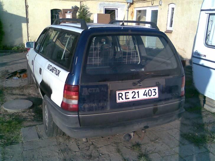 Opel astra f SE billede 4