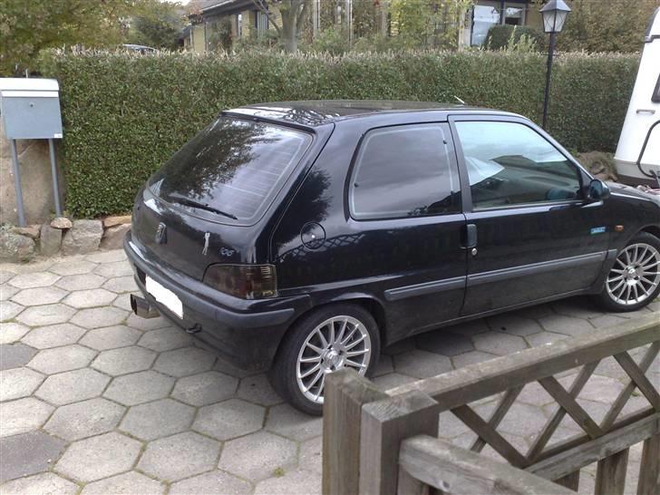 Peugeot 106 - Ja Der Skal Jo Være Solfilm Hehe.!! billede 2