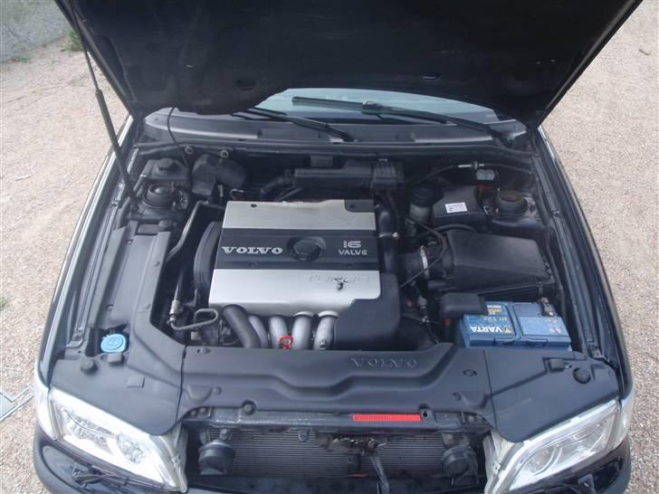 Volvo V40 T4 billede 8