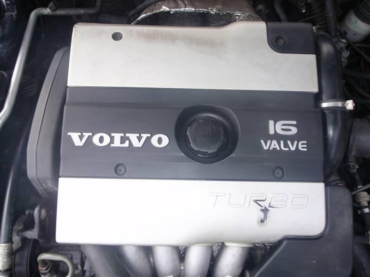 Volvo V40 T4 billede 9