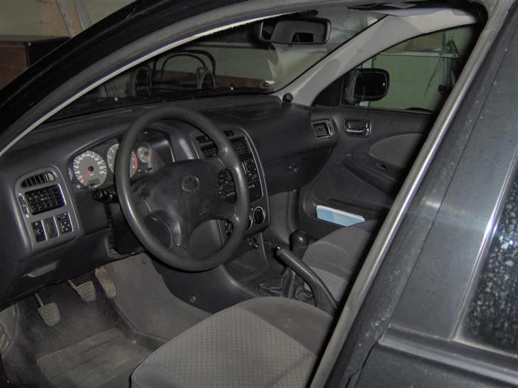 Toyota Avensis billede 8