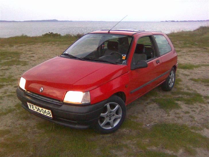 Renault Clio ( TIL SALG ) billede 2