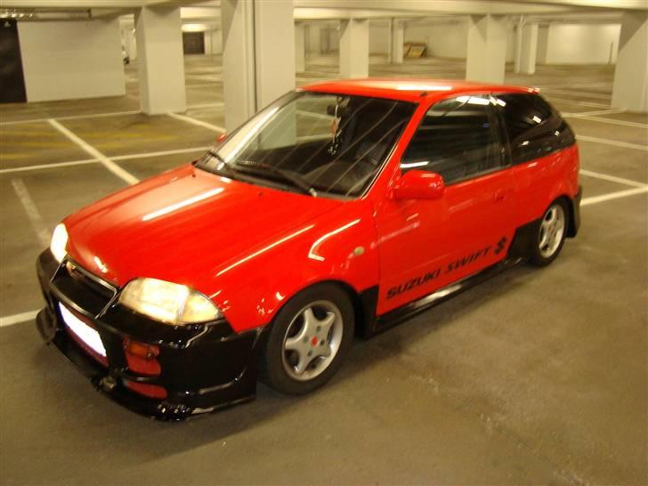 Suzuki Swift GSI Special *DØD* - Betty pigen billede 2