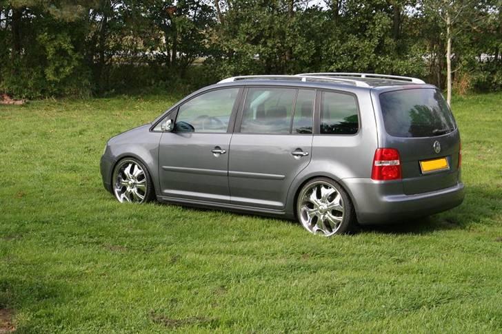 VW Touran 2,0 TDI ( SOLGT ) billede 6