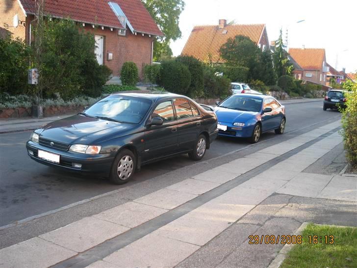 Mazda 323 F ( SOLGT ) billede 14