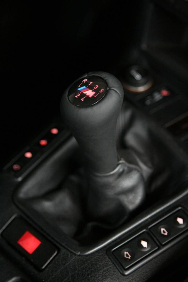 BMW 328i Coupe - Org. M-Technic gearknop m/lys billede 4