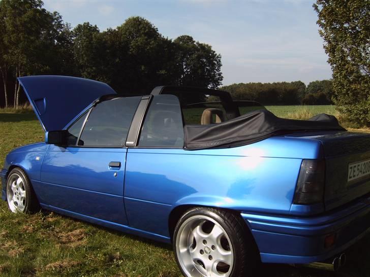 Opel Kadett GSI Cabrio SOLGT. billede 11