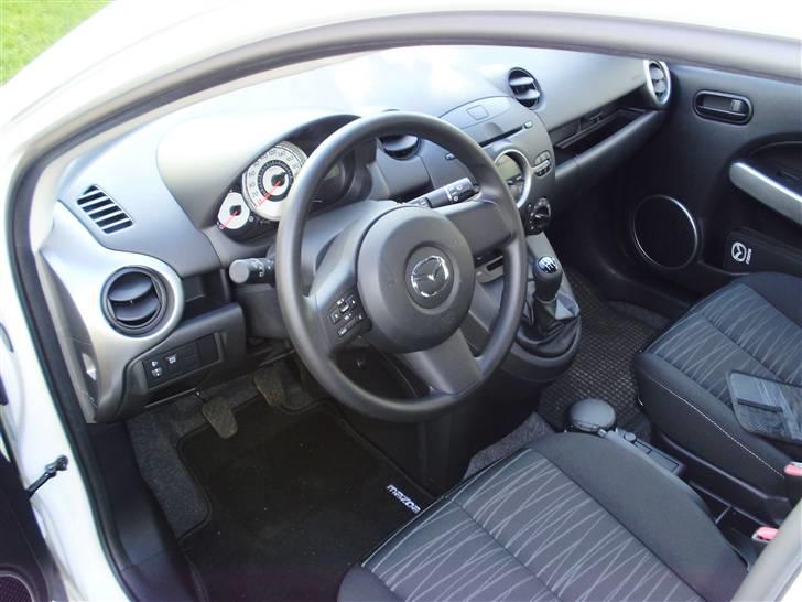Mazda 2, 1,3, Advance (ÅB 2008) billede 8