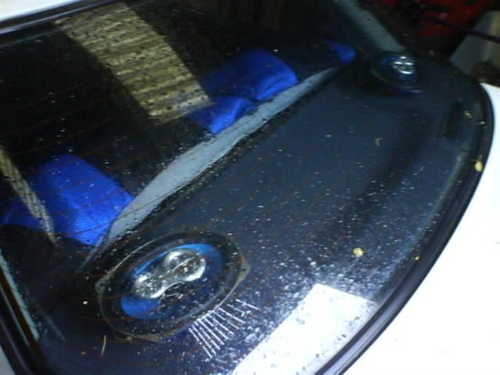 Honda Accord 2,0 EX #solgt# - 2 X MDS 450 watt højtalere :D billede 12