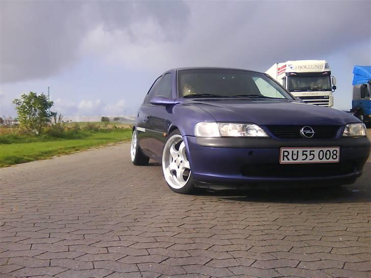 Opel Vectra b Total skadet :( billede 10