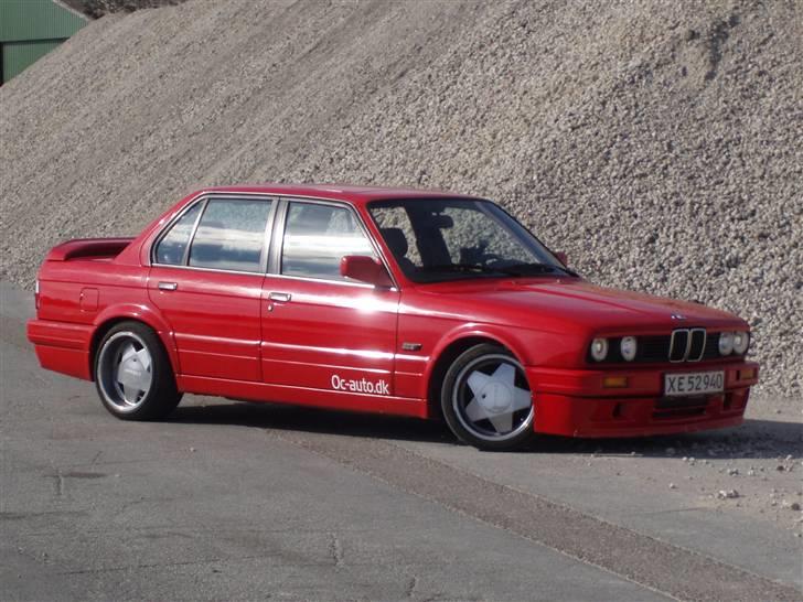 BMW 325 (SOLGT) billede 1
