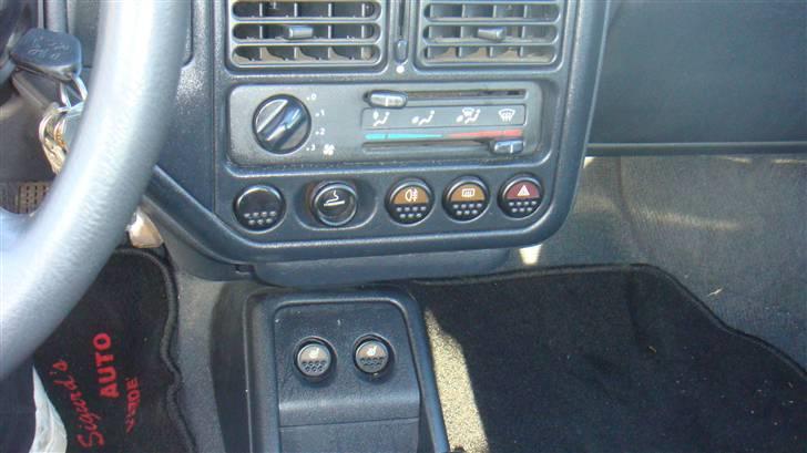 Peugeot 106 xs  solgt billede 11