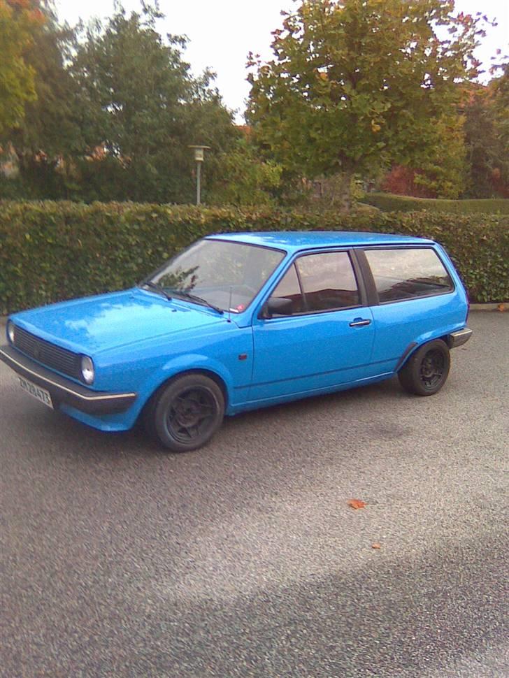 VW polo hit SOLGT billede 2