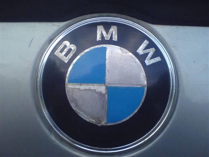 BMW 320i e30 Solgt  - bmw logo  billede 10