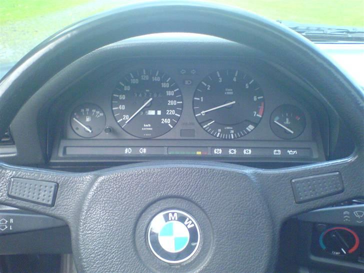 BMW 320i e30 Solgt  billede 15