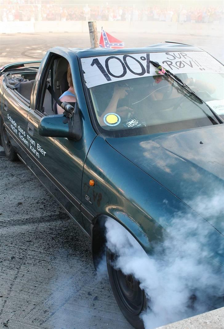 Opel vectra "DHB 08" "skrottet billede 4