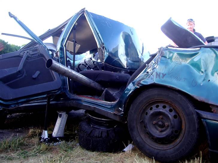 Opel vectra "DHB 08" "skrottet billede 20