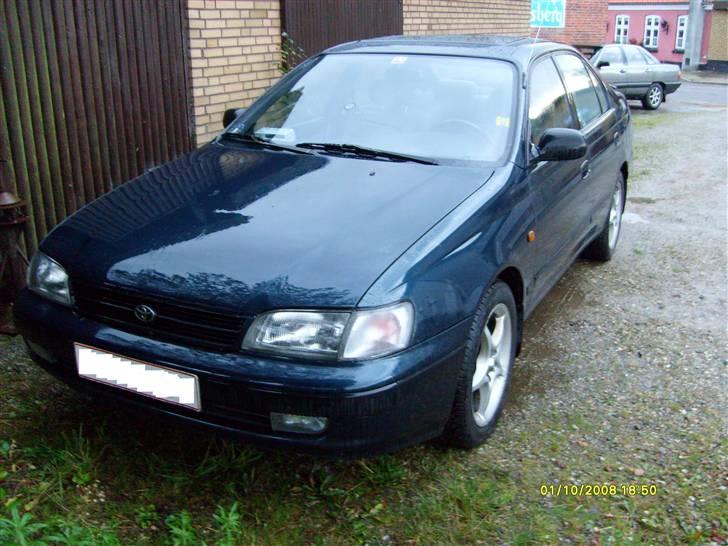 Toyota Carina E 1.6*Solgt* billede 1