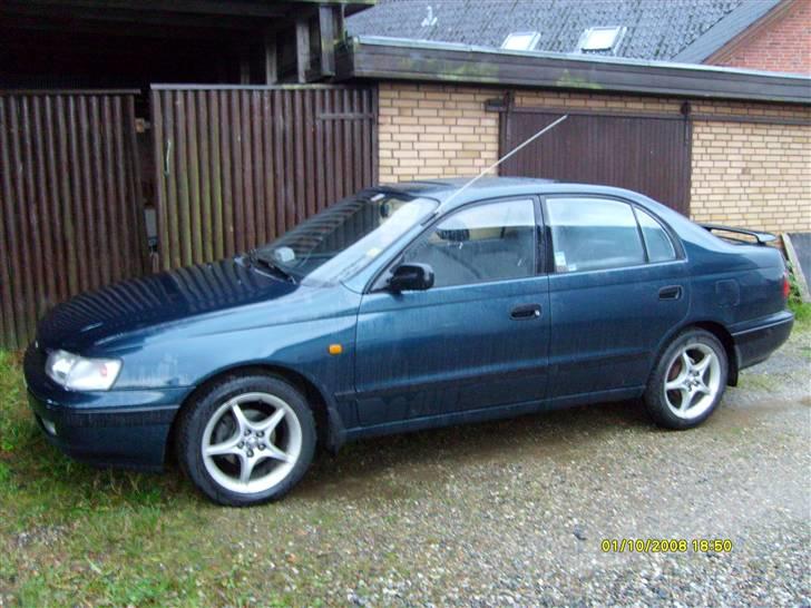 Toyota Carina E 1.6*Solgt* billede 3