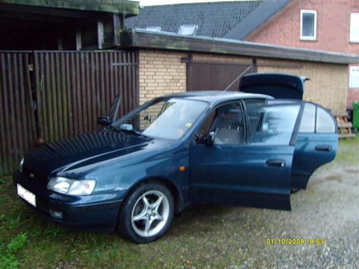 Toyota Carina E 1.6*Solgt* billede 9